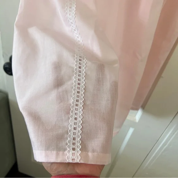 Vintage pink cotton blend flutter sleeve midi nightgown negligee white lace M